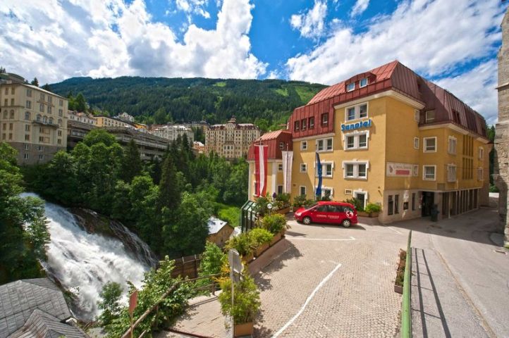 Hotel Sanotel 4*