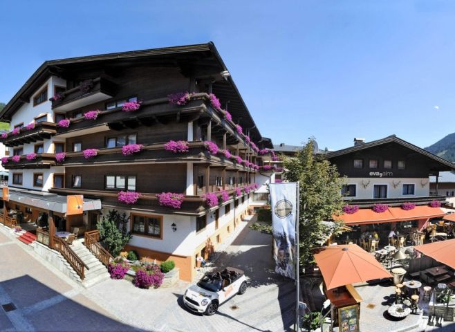 Hotel Eva Village