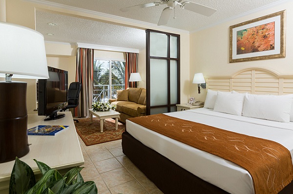 Comfort Suites Paradise Island