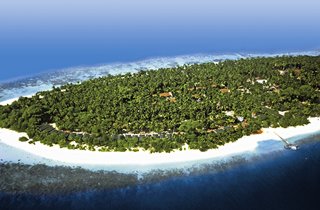 Royal Island Resort & Spa 5*