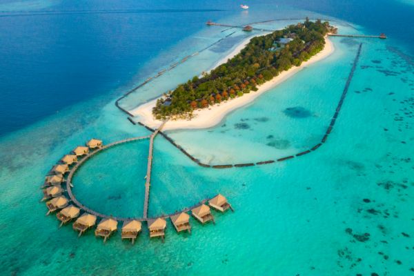 Komandoo Island Resort