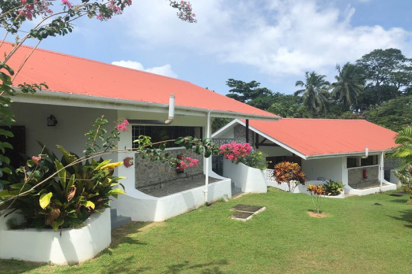 Daniellas Bungalows