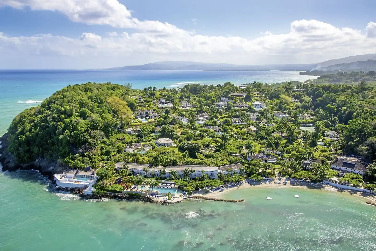 Round Hill Hotel & Villas